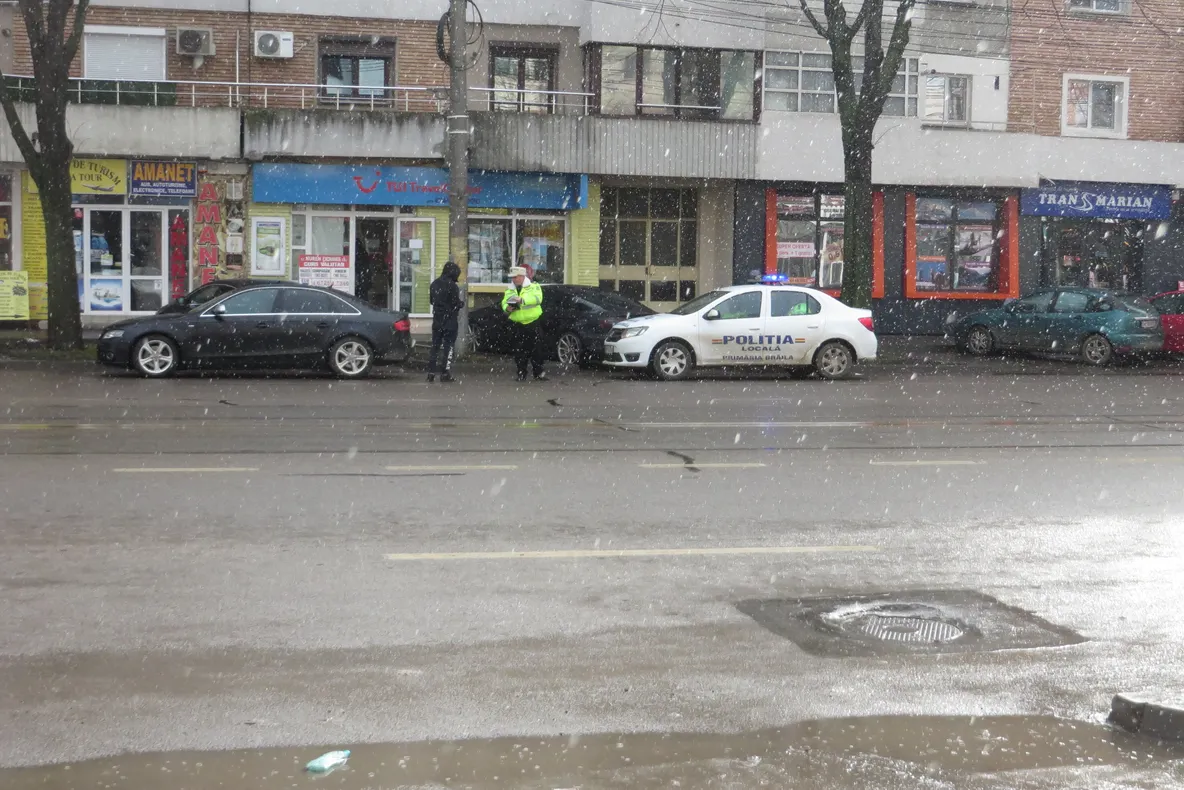 Polițiștii locali de la rutieră au aplicat în ultima săptămână 47 sancţiuni contravenţionale în valoare totală de 8.410 lei