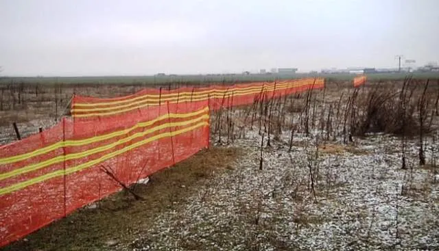 Dosar penal pentru furtul stâlpilor de la parazăpezi