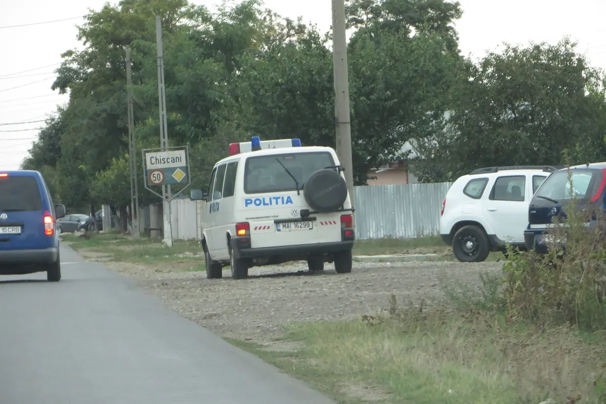 Urmărire ca în filme, amenințări și distrugere! Dragoste cu năbădăi în Cuza Vodă!