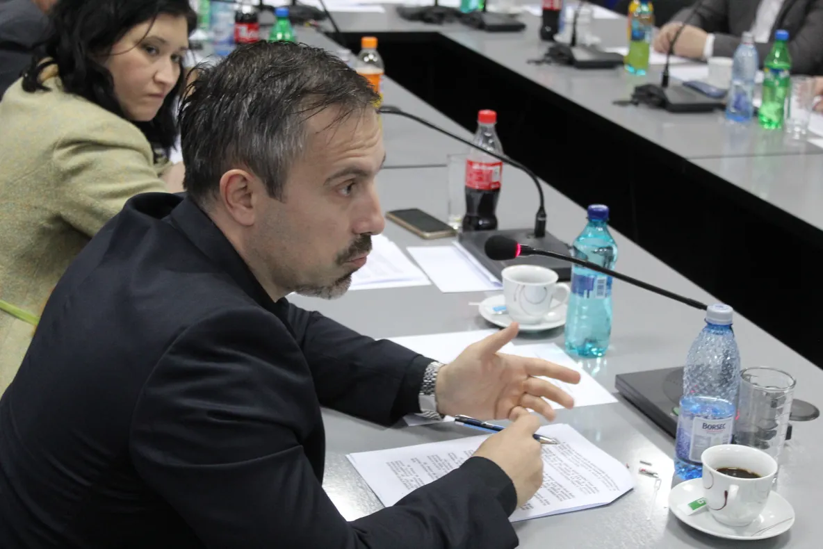 De ce Primăria nu finanțează și alt sport în afara handbalului?
