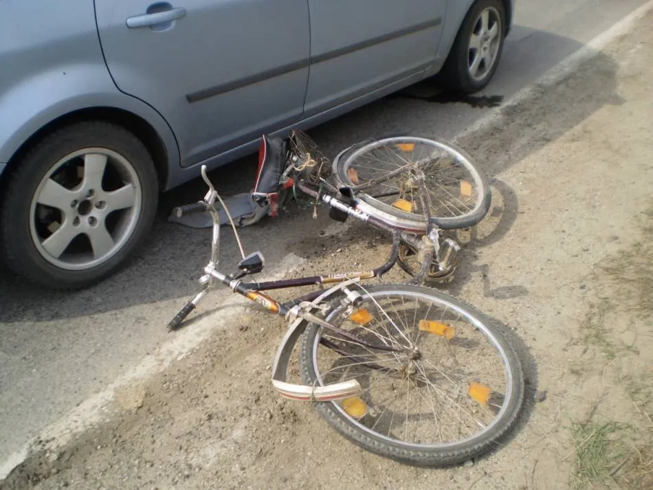 Șofer băut a lovit un biciclist