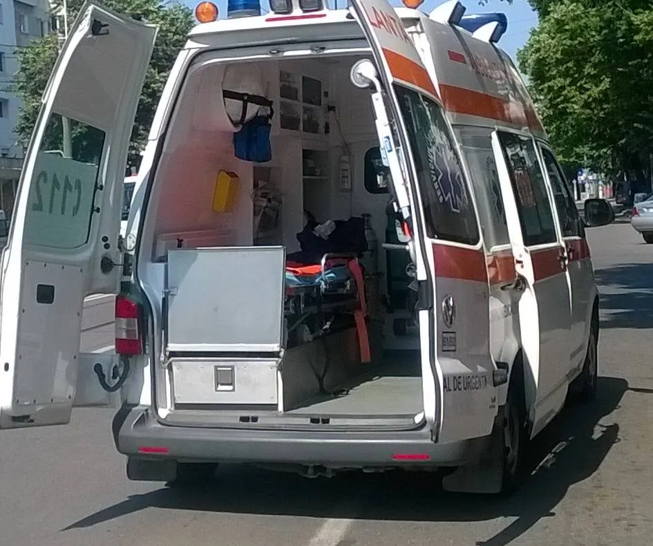 Accidentați pe trecerea de pietoni de un șofer octogenar