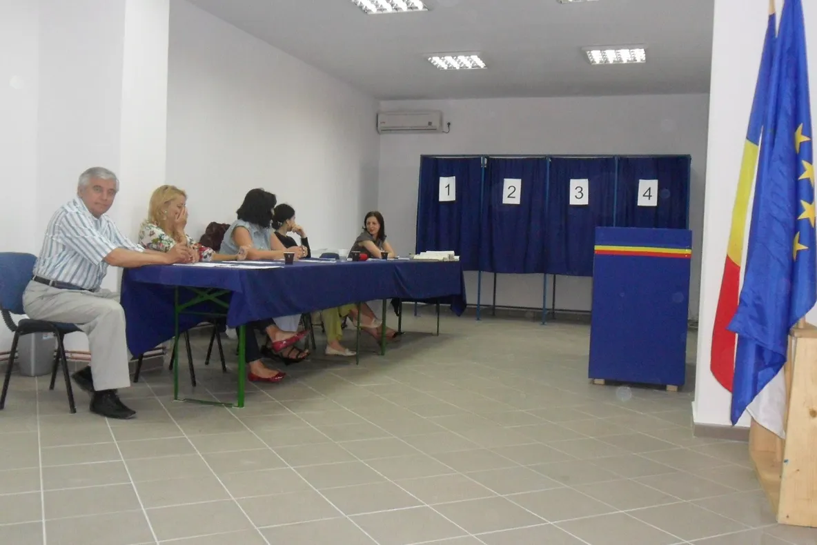 Au fost aleşi judecătorii care vor face parte din Biroul Electoral de Circumscripţie nr. 9 Brăila