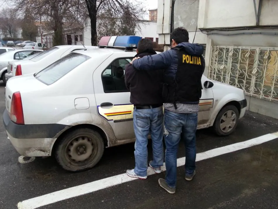 Un brăilean a ajuns după gratii! Instanța l-a condamnat la 3 ani și 3 luni de închisoare, pentru delapidare