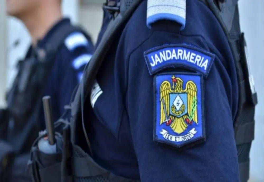 Elev bătut în apropierea liceului