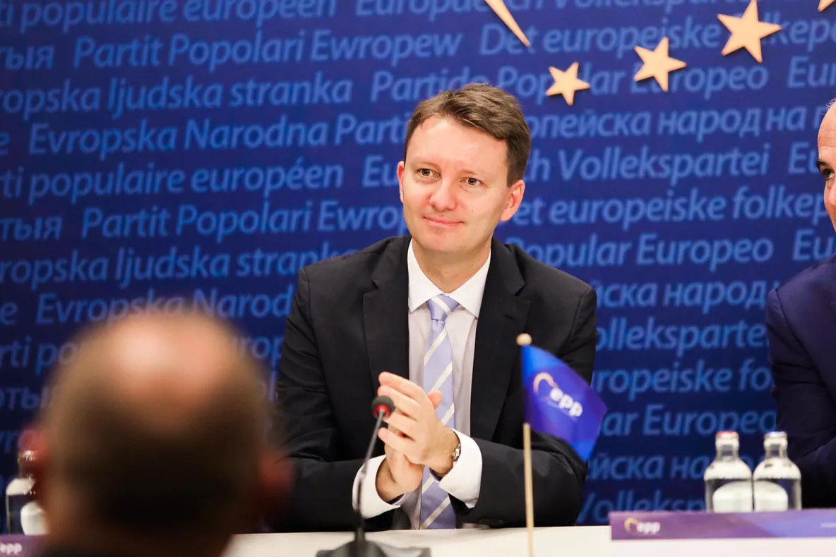Europarlamentarul PNL Siegfried Mureșan, ales vicepreședinte al PPE