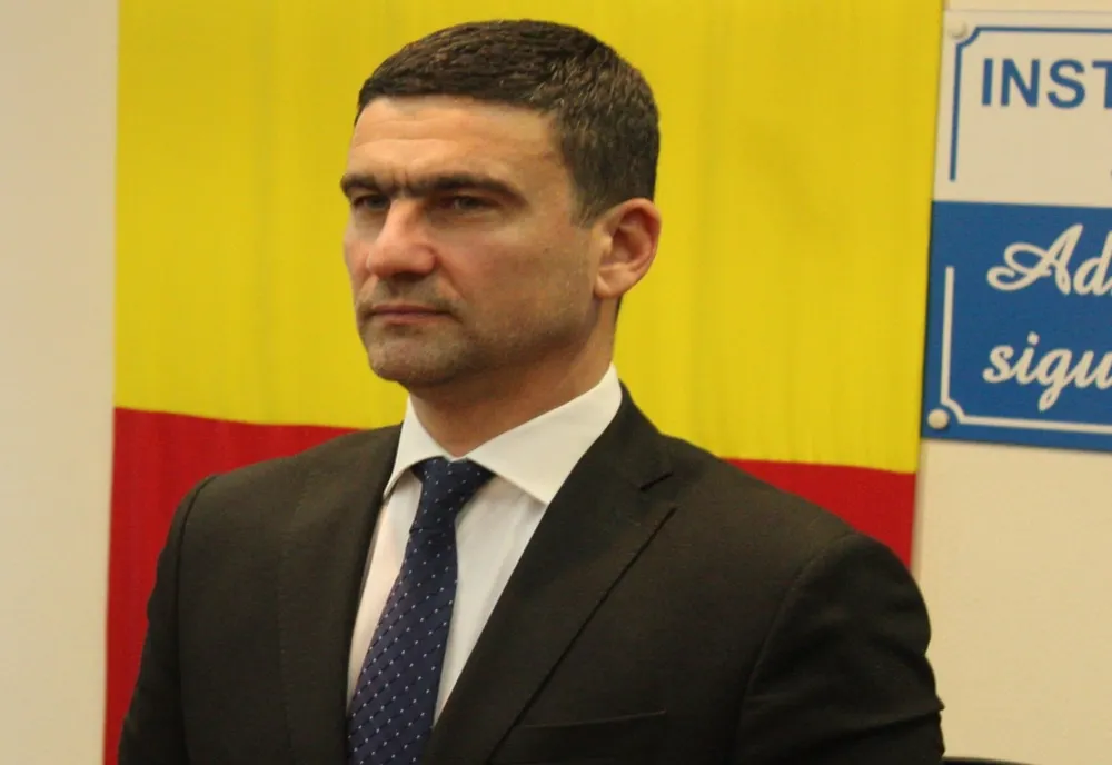 Boboc: Se pare că la Brăila nu a coborât niciun pasager al microbuzului în care a călătorit bărbatul din Galați bolnav de coronavirus