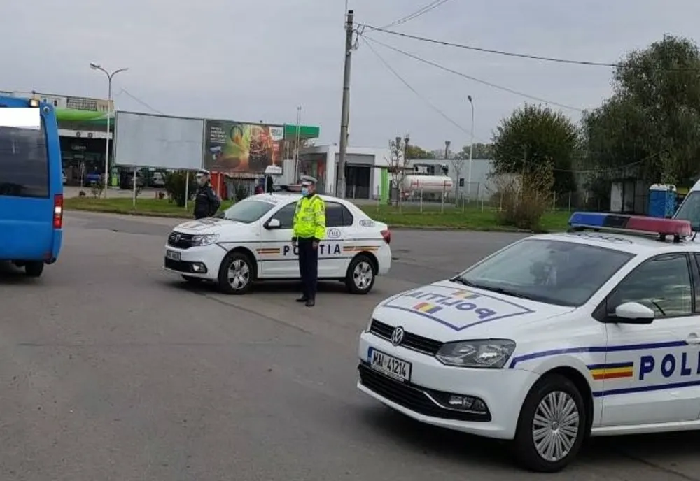 Acțiuni ale polițiștilor pentru prevenirea şi combaterea efectelor pandemiei de Covid-19