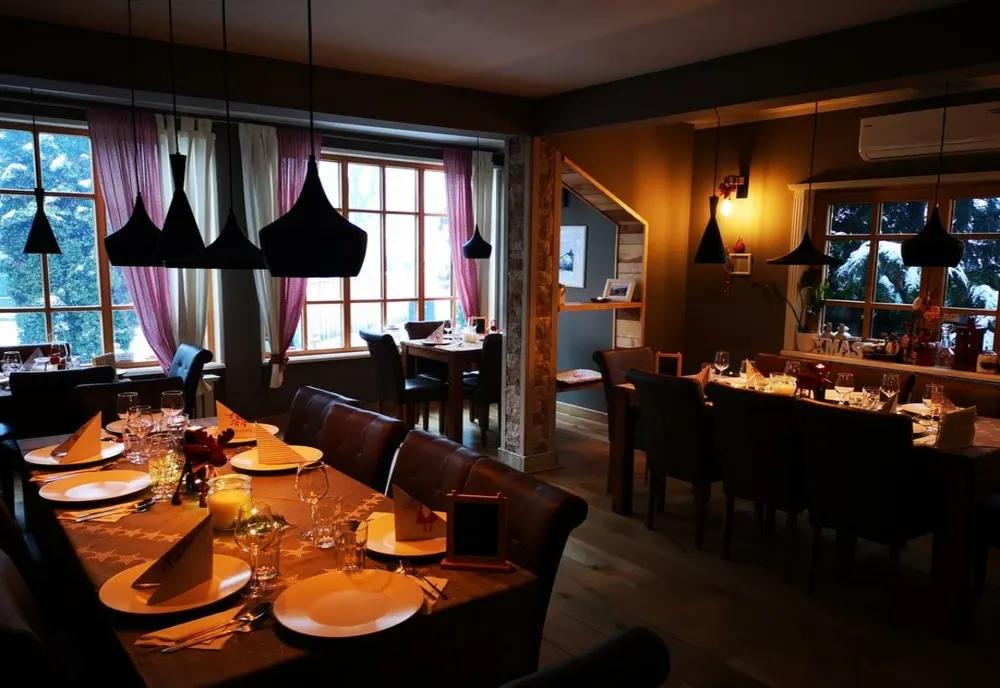 Se redeschid restaurantele, sălile de spectacole și sălile de jocuri de noroc