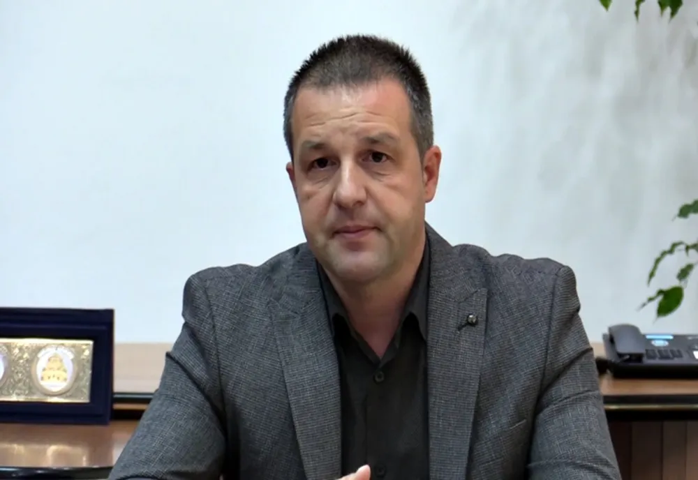 Dragomir: De azi se trece la confiscarea mașinilor și căruțelor care transportă gunoi pentru a-l arunca pe domeniul public