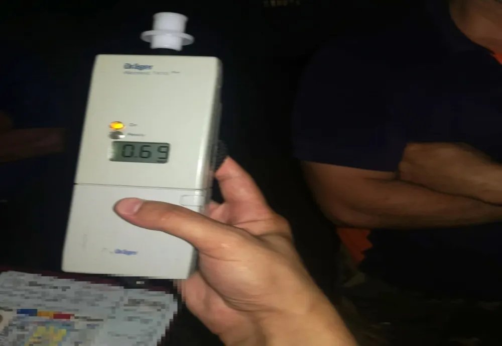 Șofer prins băut la volan devenit recalcitrant