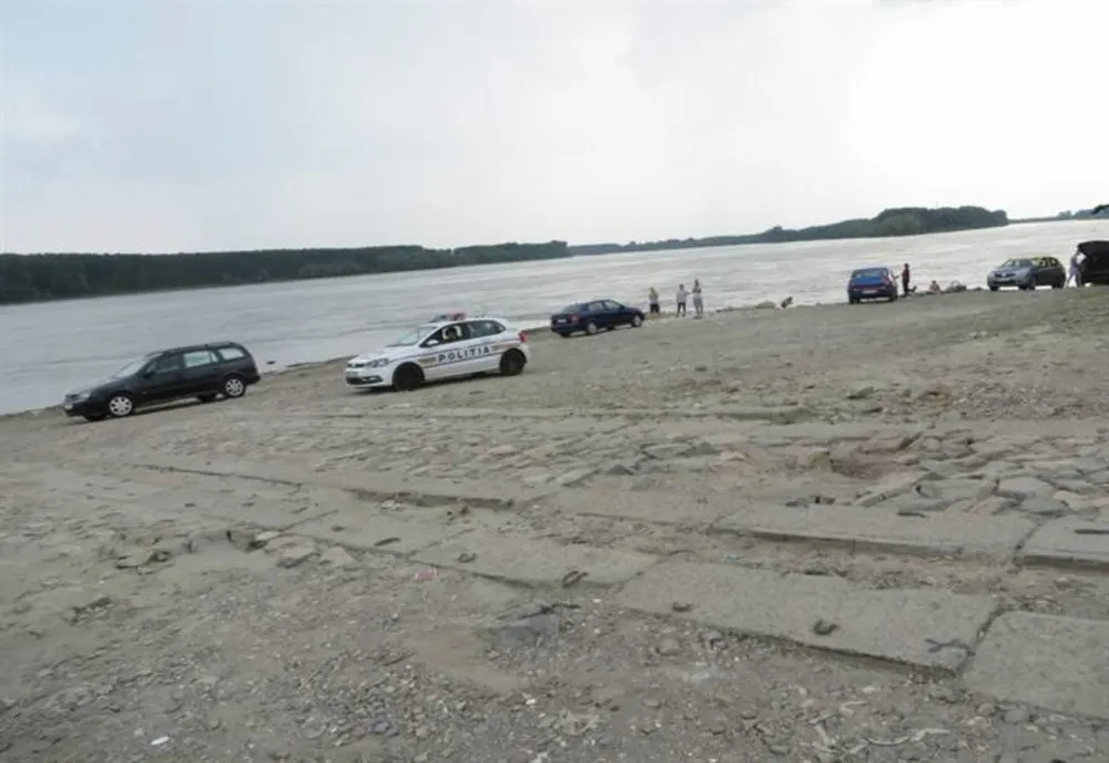 Recomandări ale poliţiştilor brăileni pentru sezonul estival