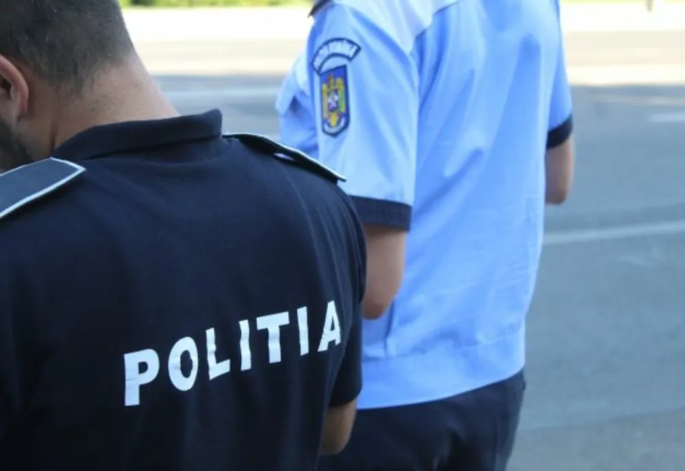 Doi brăileni sancționați pentru părăsirea locului de carantinare
