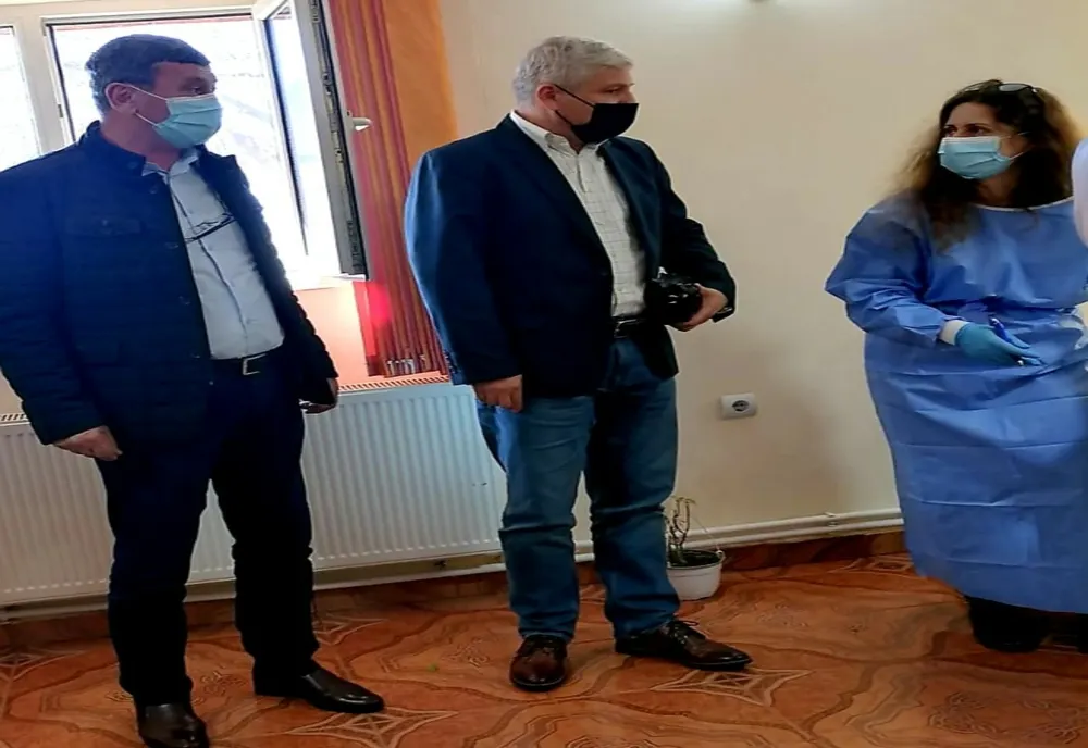 Echipa mobilă de vaccinare continuă activitățile în localitățile din județ