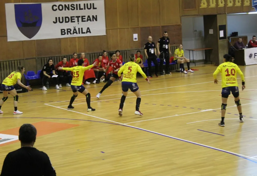 HC Dunărea Brăila a spart ghinioanele și a câștigat meciul de pe teren propriu cu Gloria Bistrița