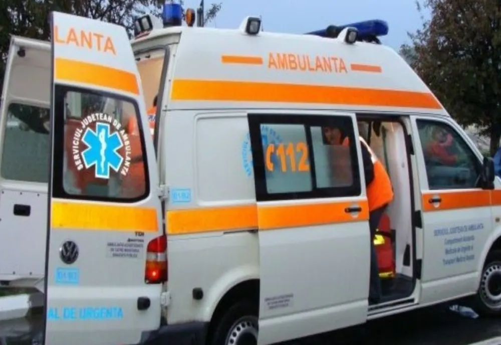O fetiță de 2 ani din Galați, a căzut de la etajul 2 al unui hotel din Eforie Nord