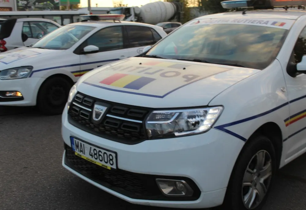 Polițiștii rutieri au reținut 6 permise de conducere și au retras 4 certificate de înmatriculare