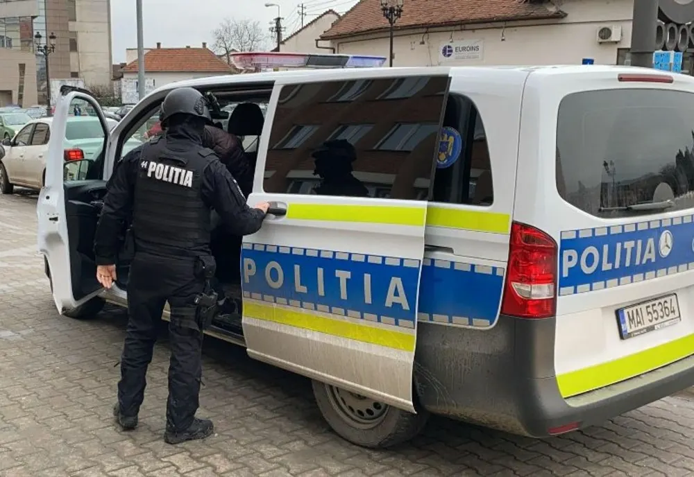 Percheziții domiciliare pe raza localitățiilor Berteștii de Jos și Spiru Haret
