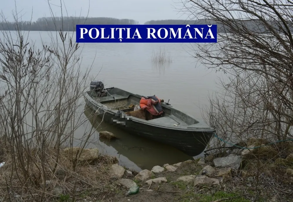 Bărbat din Gropeni depistat având în barcă o cantitate de pește din speciile șalău și caras, pentru care nu deținea documente legale. Motorul bărcii este căutat pentru confiscare