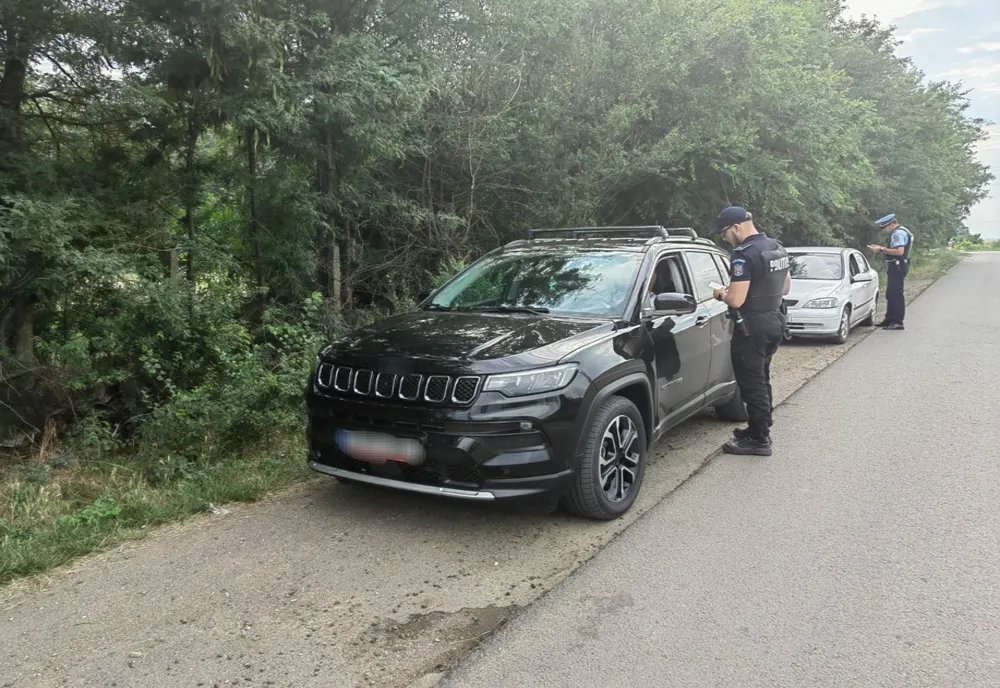 În urma acțiunii BLOCADA, polițiștii au reținut în vederea suspendării exercitării dreptului de a conduce 13 permise de conducere 