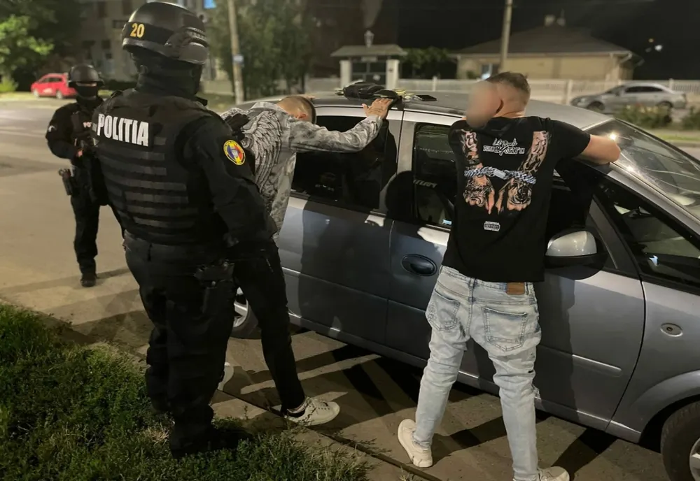 Razii în Brăila, pentru combaterea infracțiunilor comise cu violență, dar și a consumului de alcool ori droguri