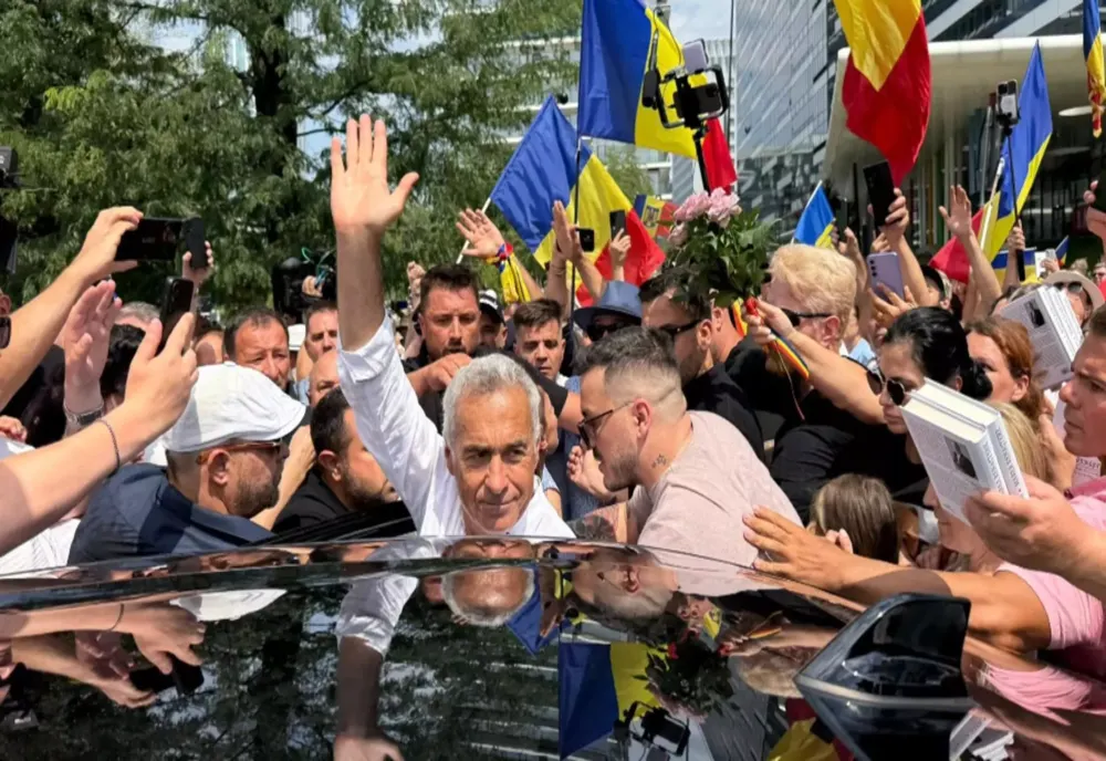 CĂLIN GEORGESCU, LA POLIȚIE, PENTRU SEMNAREA CONTROLULUI JUDICIAR. LIDERUL SUVERANIȘTILOR, ANUNȚ CRUCIAL DESPRE REVENIREA ÎN POLITICĂ 