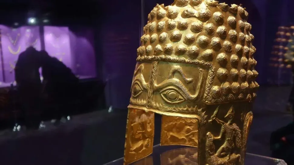 Măsuri de ultima oră pentru ca tezaurul să nu mai fie furat. Coiful de la Coțofenești va ajunge în România