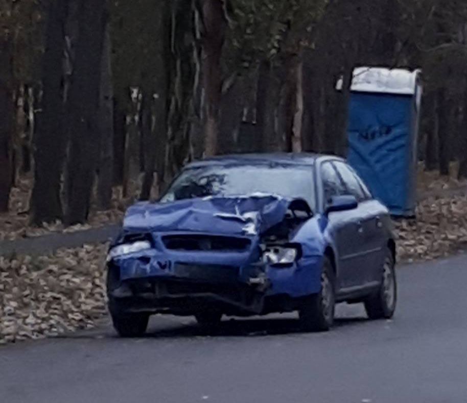 A intrat cu mașina în porțile stadionului Municipal