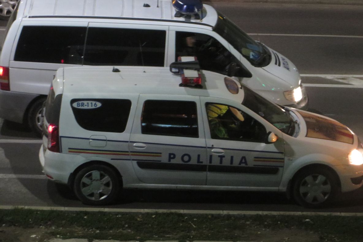 Atenție șoferi! Acțiuni în sistem integrat ale poliției în fiecare noapte