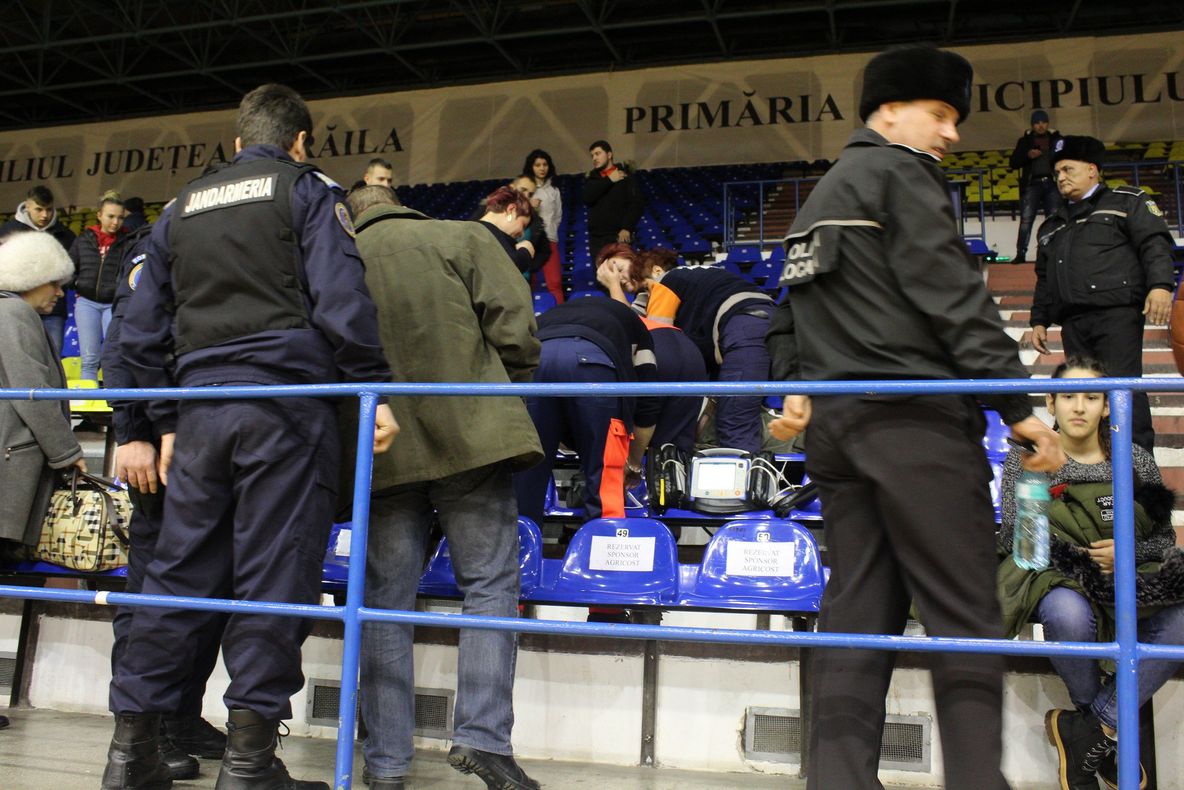 Final de infarct la meciul de handbal dintre Brăila și Buzău
