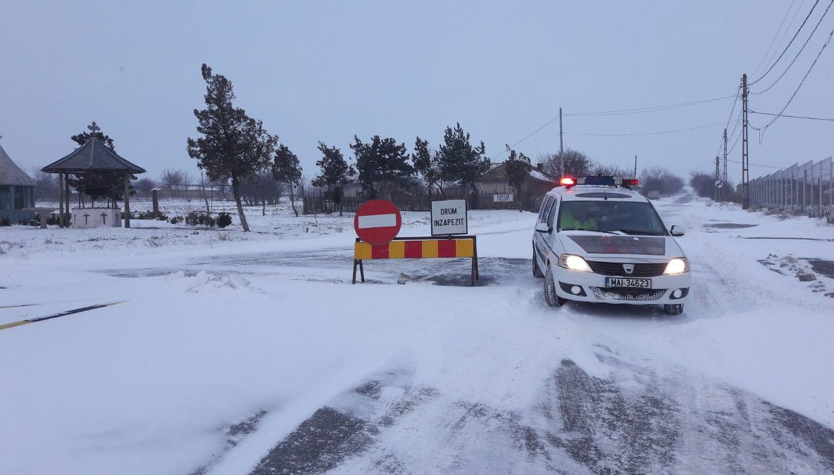 Brai-cata – pe muchie de cuțit! Operatorul nu va face deszăpezire iar deșeurile menajere nu au fost ridicate astăzi, pe sectorul arondat!