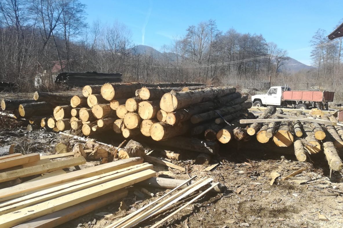 Investiții în salubrizare! Mașini și containere noi, achiziționate din bugetul local!