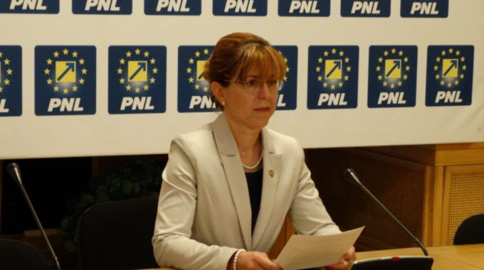 Antoneta Ioniță: ”Ministrul Pintea descoperă abia după doi ani managementul defectuos din spitale, dar nu și pe cel din spitalul brăilean”