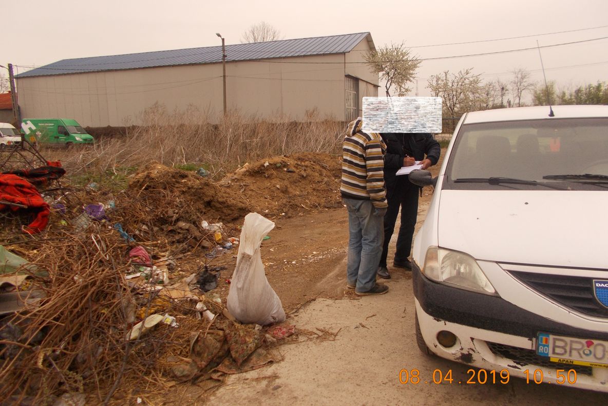 În lupta cu gunoaiele, Poliția Locală le-a aplicat amenzi brăilenilor!