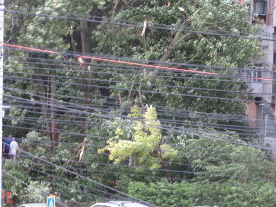 Cod roșu de vijelii în Stăncuța, Victoria, Berteștii de Jos și Mărașu