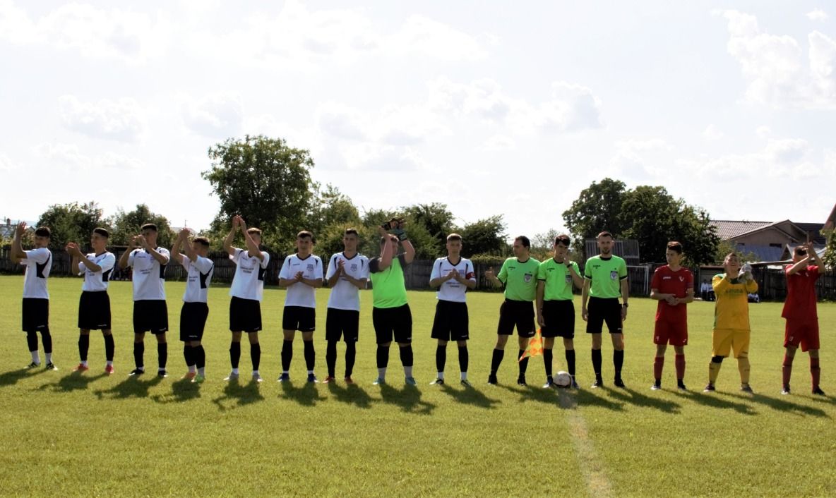 Juniorii U19 de la ACS Comunal Cazasu s-au calificat la faza pe zonă