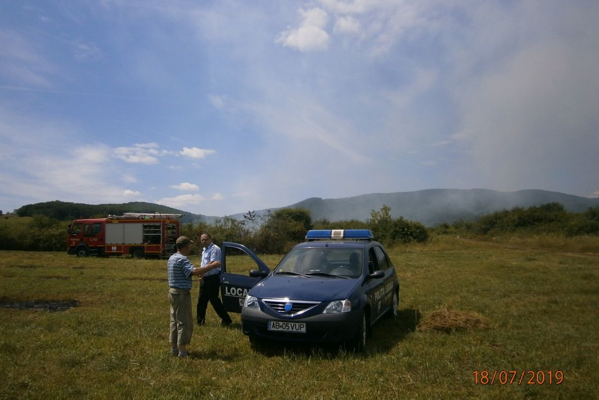 Operatori economici, sancționați pentru depozitarea necorespunzătoare a deșeurilor, pe domeniul public