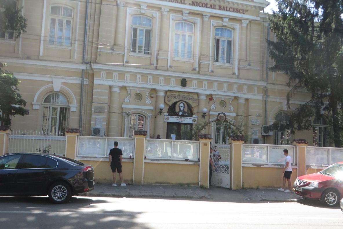 În Brăila, 23 de elevi au rămas nerepartizați la liceu