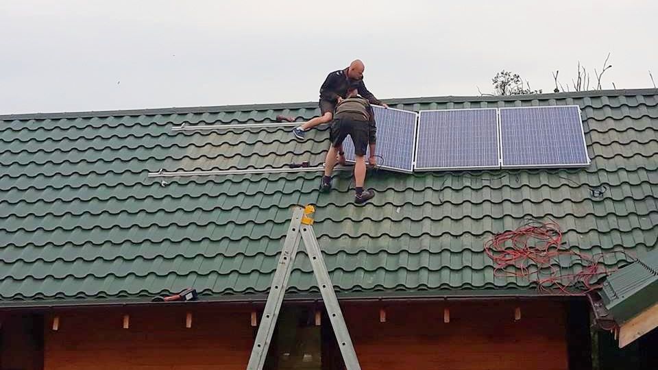 Finanţare de 20.000 de lei pentru instalarea de sisteme fotovoltaice