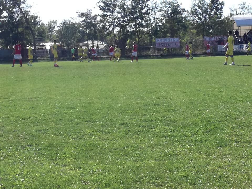 S-au încurcat ”ițele” în lupta pentru câștigarea campionatului în Liga a 4-a