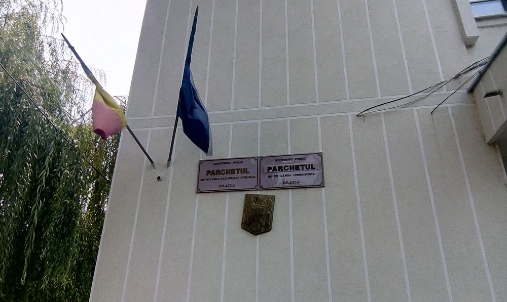 Arestați preventiv pentru tâlhărie