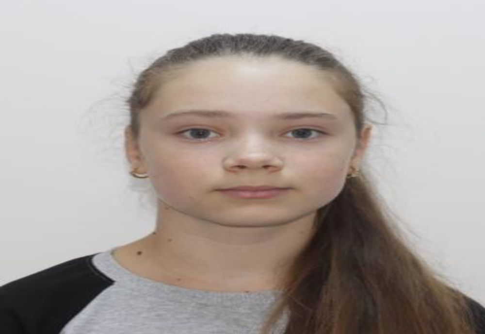 Ați văzut-o! Minoră de 17 ani din comuna Viziru dispărută de la domiciliu