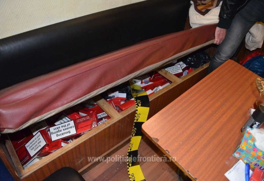 Țigarete de contrabandă, în valoare de 31.600 de lei, descoperite de polițiștii de frontieră brăileni