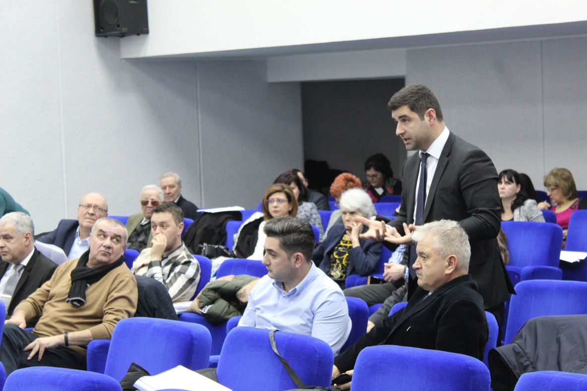 Liberalii au părăsit ședința CJ după ce proiectul care prevedea creșterea prețului apei și a canalizării cu 50% până în 2024