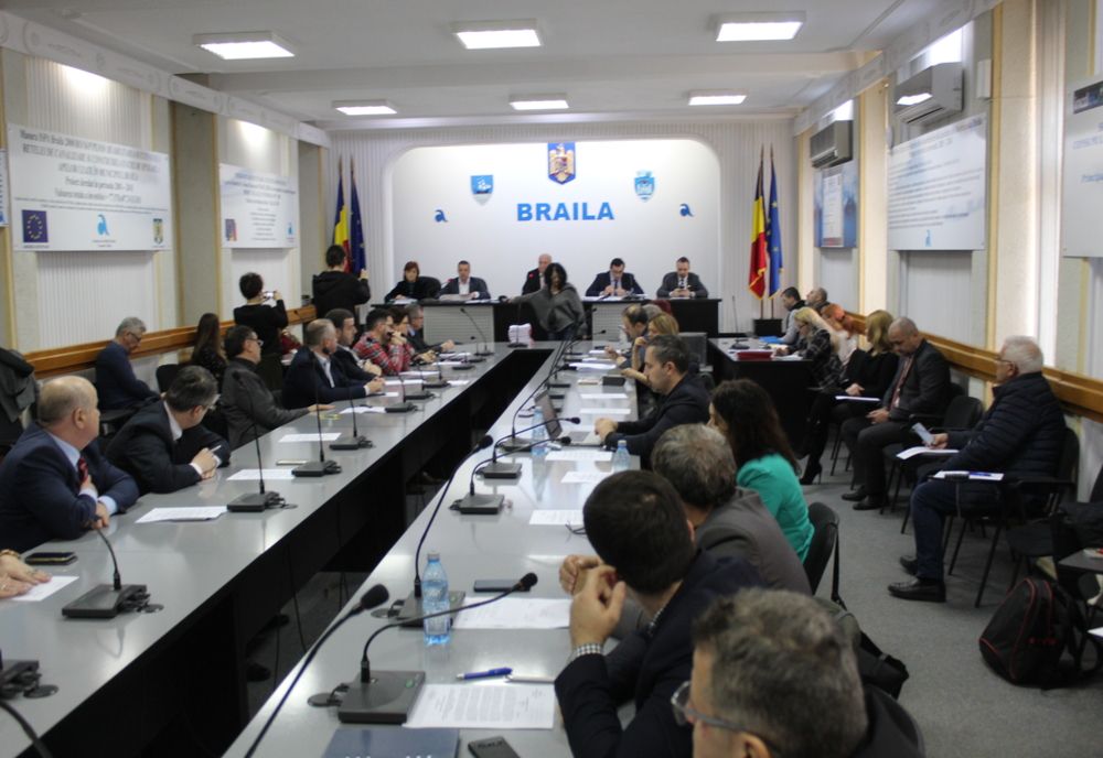 Joi se votează bugetul și la CLM