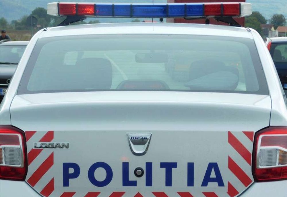 Doi bărbați au aflat că situația de urgență nu înseamnă că poți conduce cu permisul suspendat