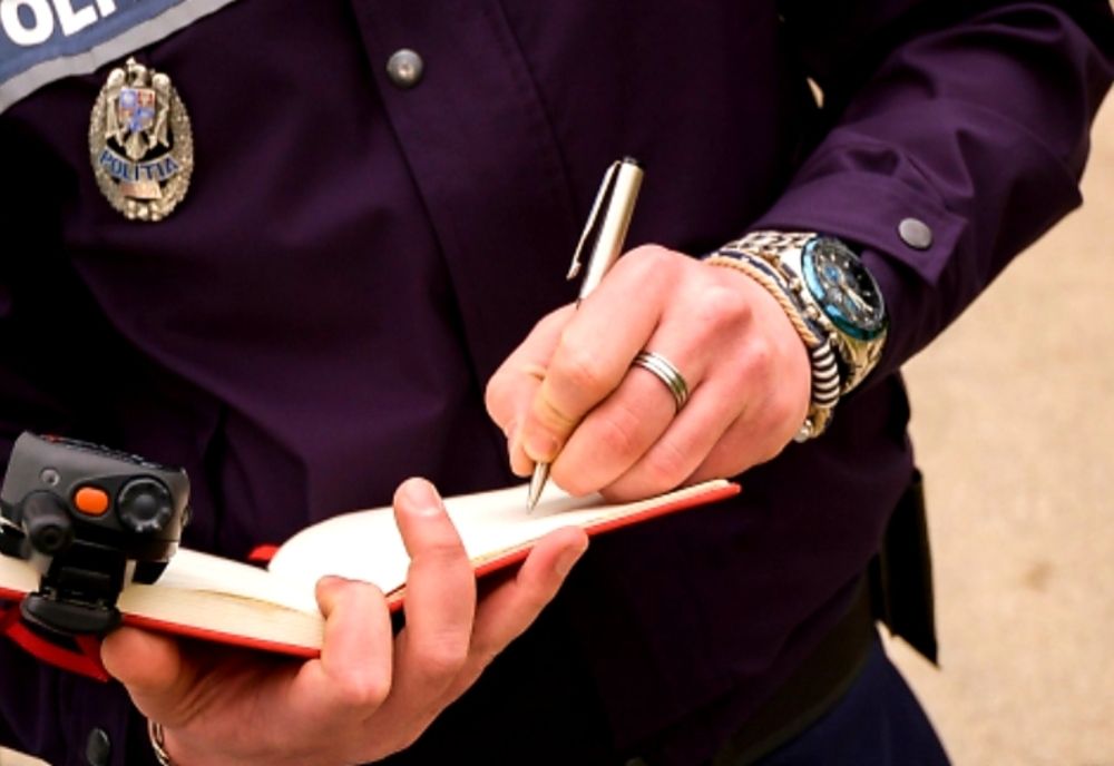 Accident soldat cu pagube materiale