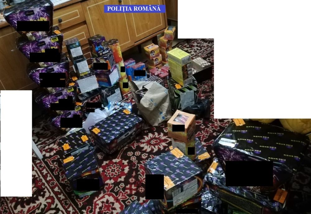 Poliţiştii au confiscat aproximativ 390 kg de materiale pirotehnice