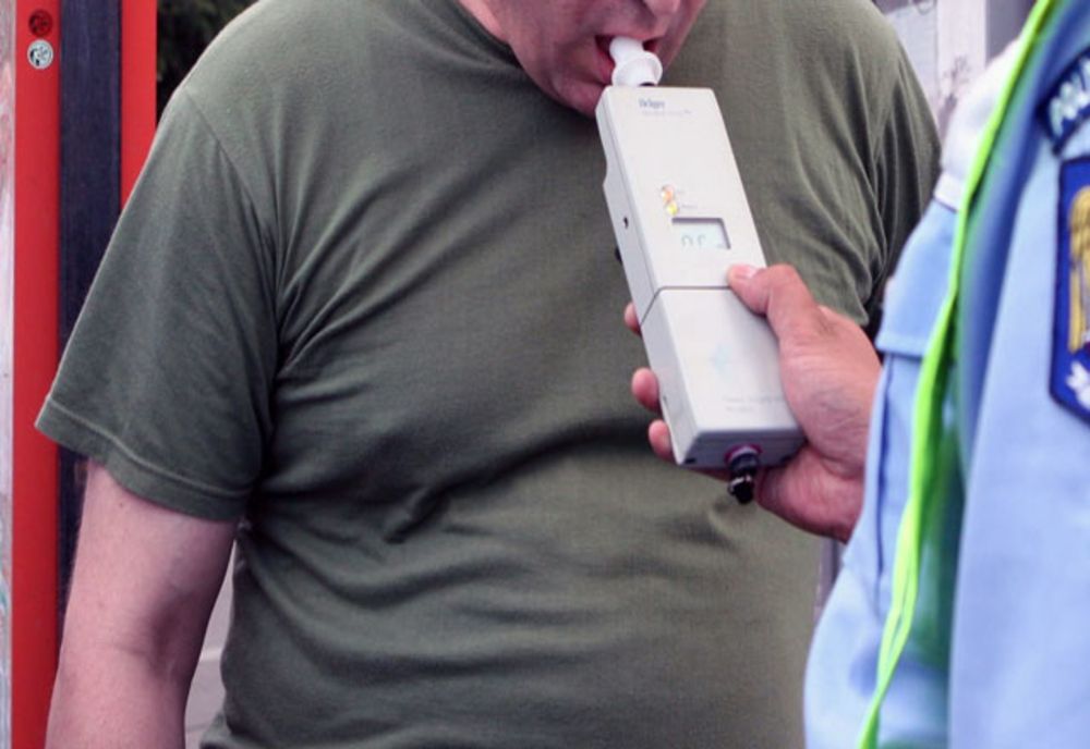 CERCETAT PENAL PENTRU CONDUCEREA UNUI VEHICUL SUB INFLUENȚA BĂUTURILOR ALCOOLICE