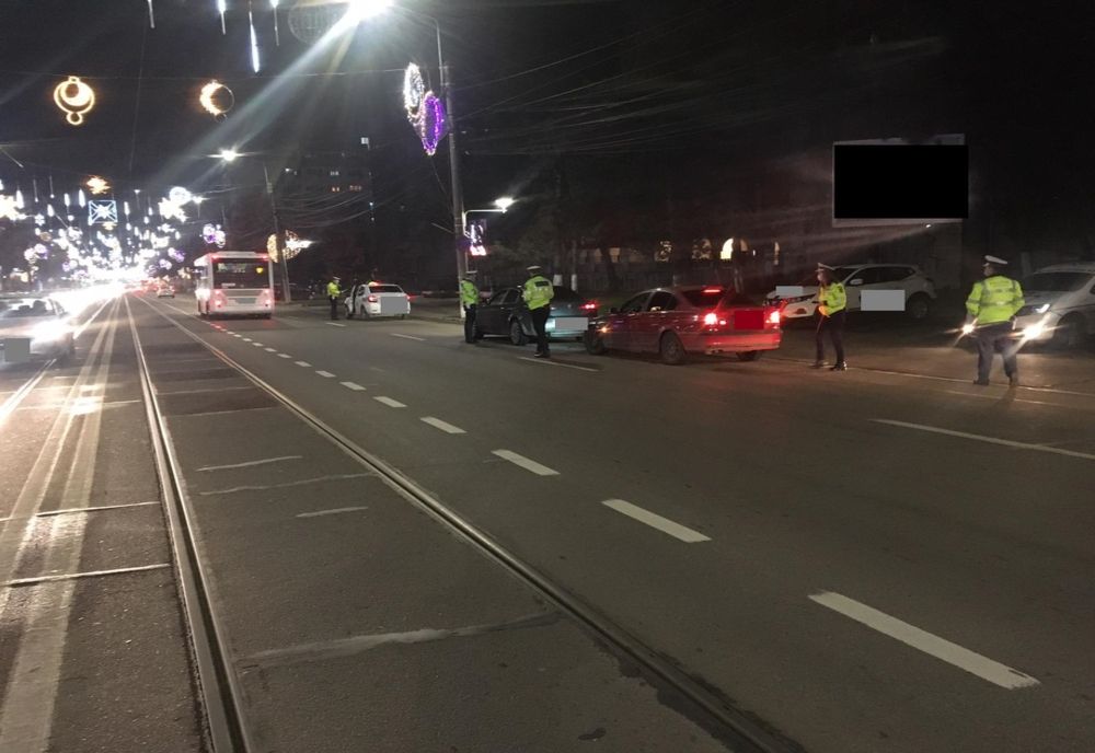 Brăileni amendați pentru că nu au respectat interdicțiile privind circulația persoanelor în afara locuinței după ora 23